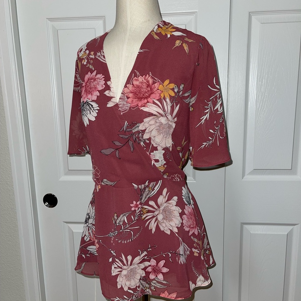 📍SOLD Sweet Chiffon Surplice Tie Back Peplum BlouseV-Neck Blouse | 2X